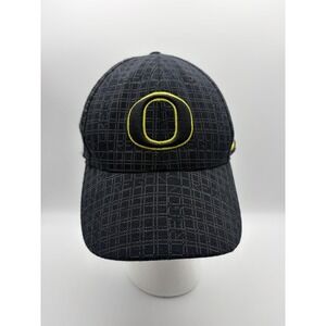 Oregon Ducks Hat Cap Fitted Mens Medium Black NCAA Football Nike‎ Legacy91 Grid